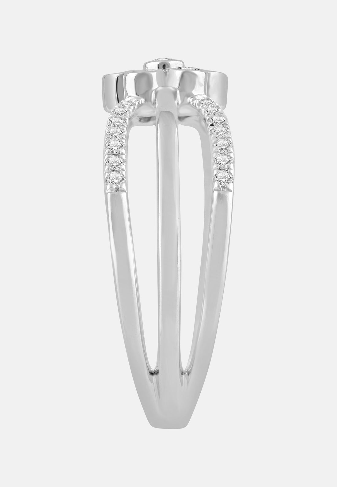 Ring aus 585 Weißgold mit Diamant