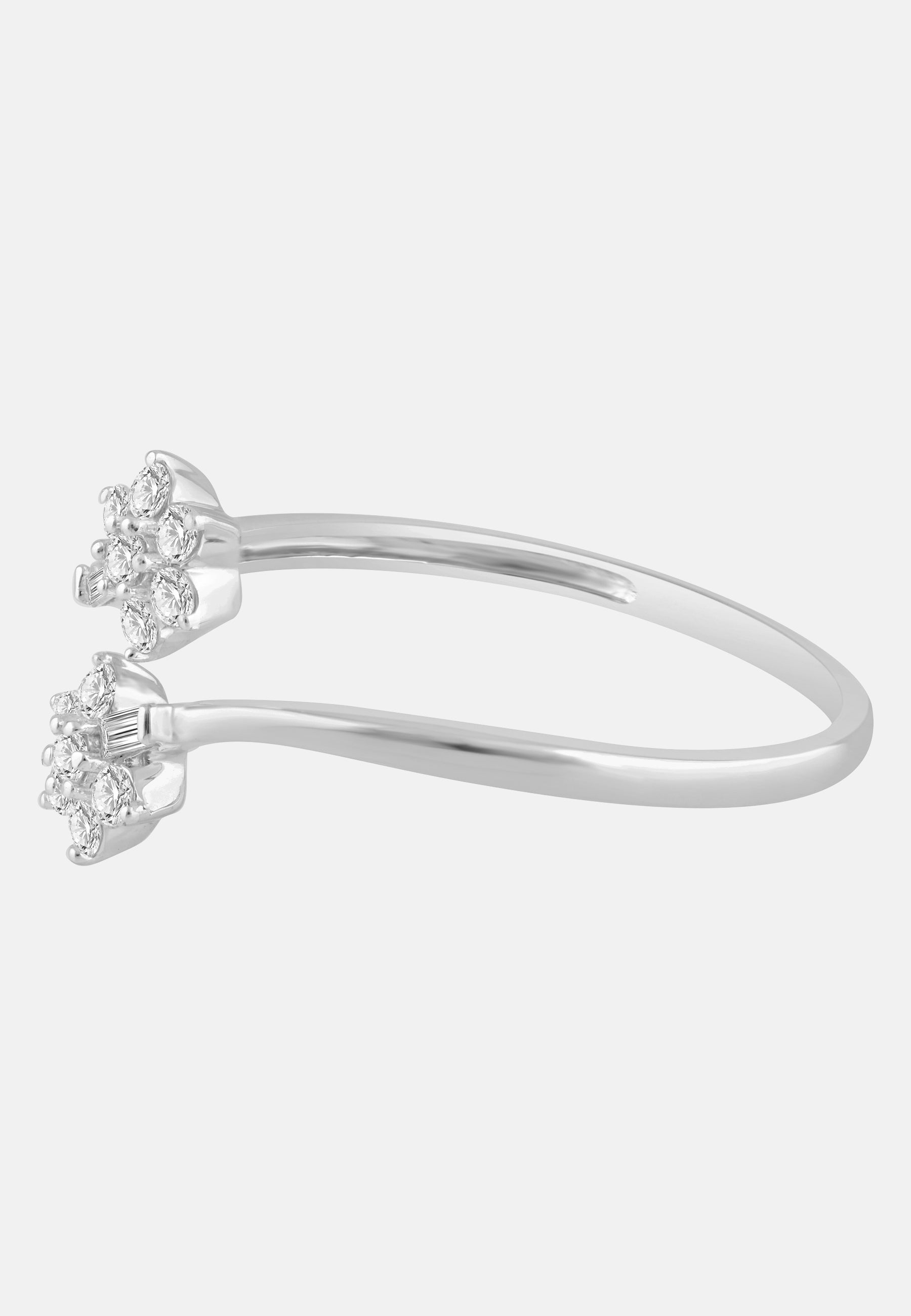 Ring aus 375 Weißgold mit Diamant