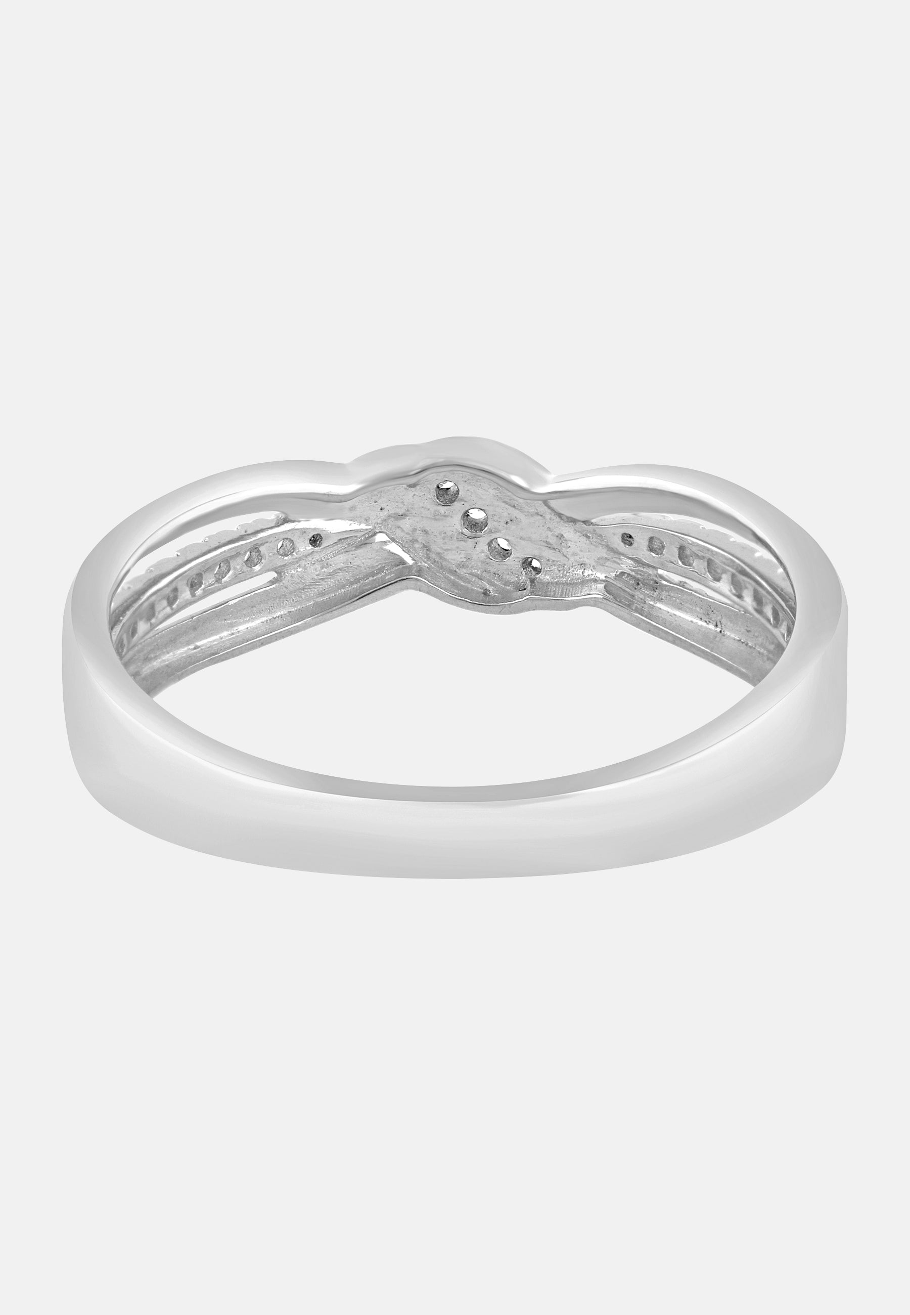 Ring aus 375 Weißgold mit Diamant