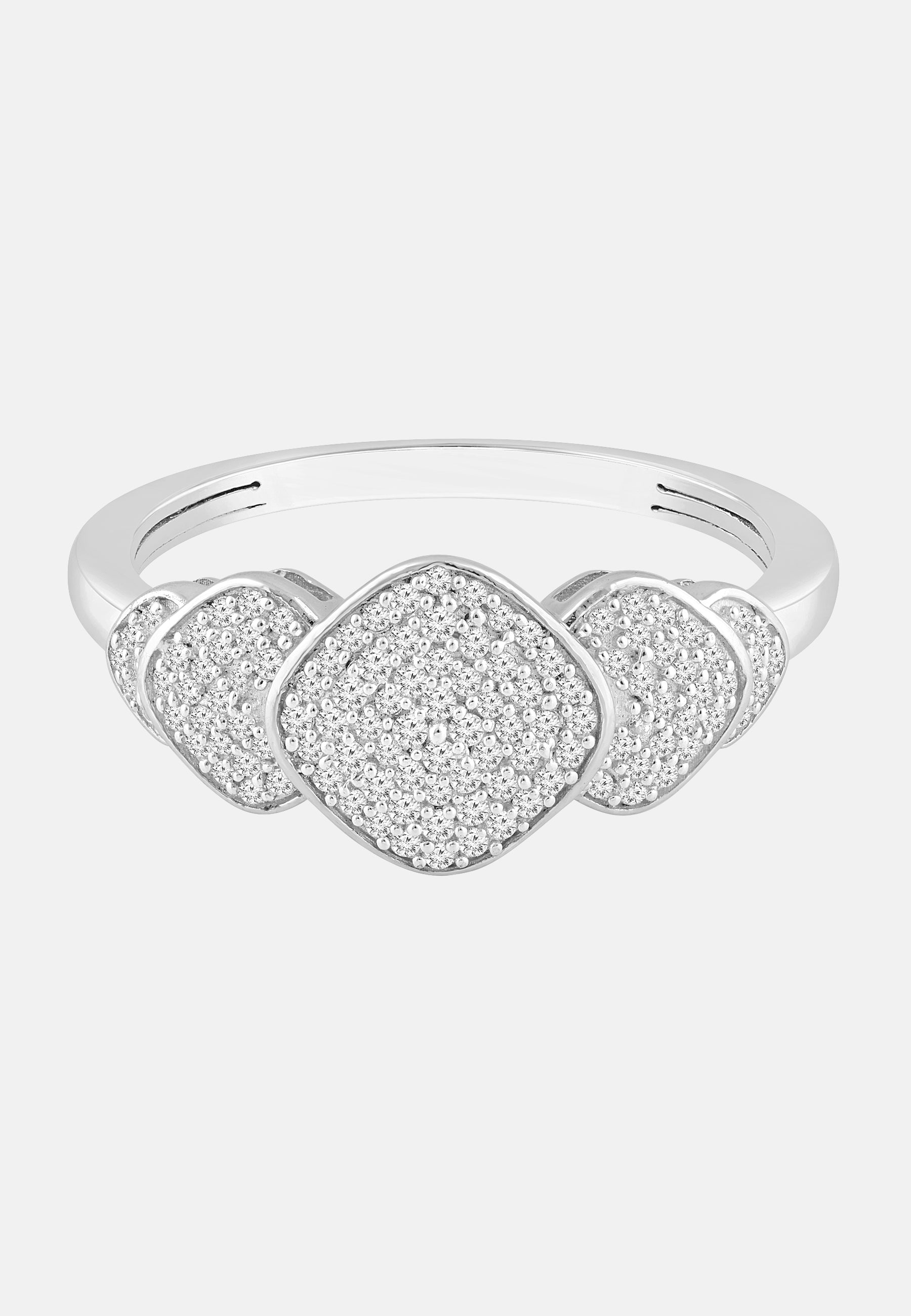 Ring aus 375 Weißgold mit Diamant