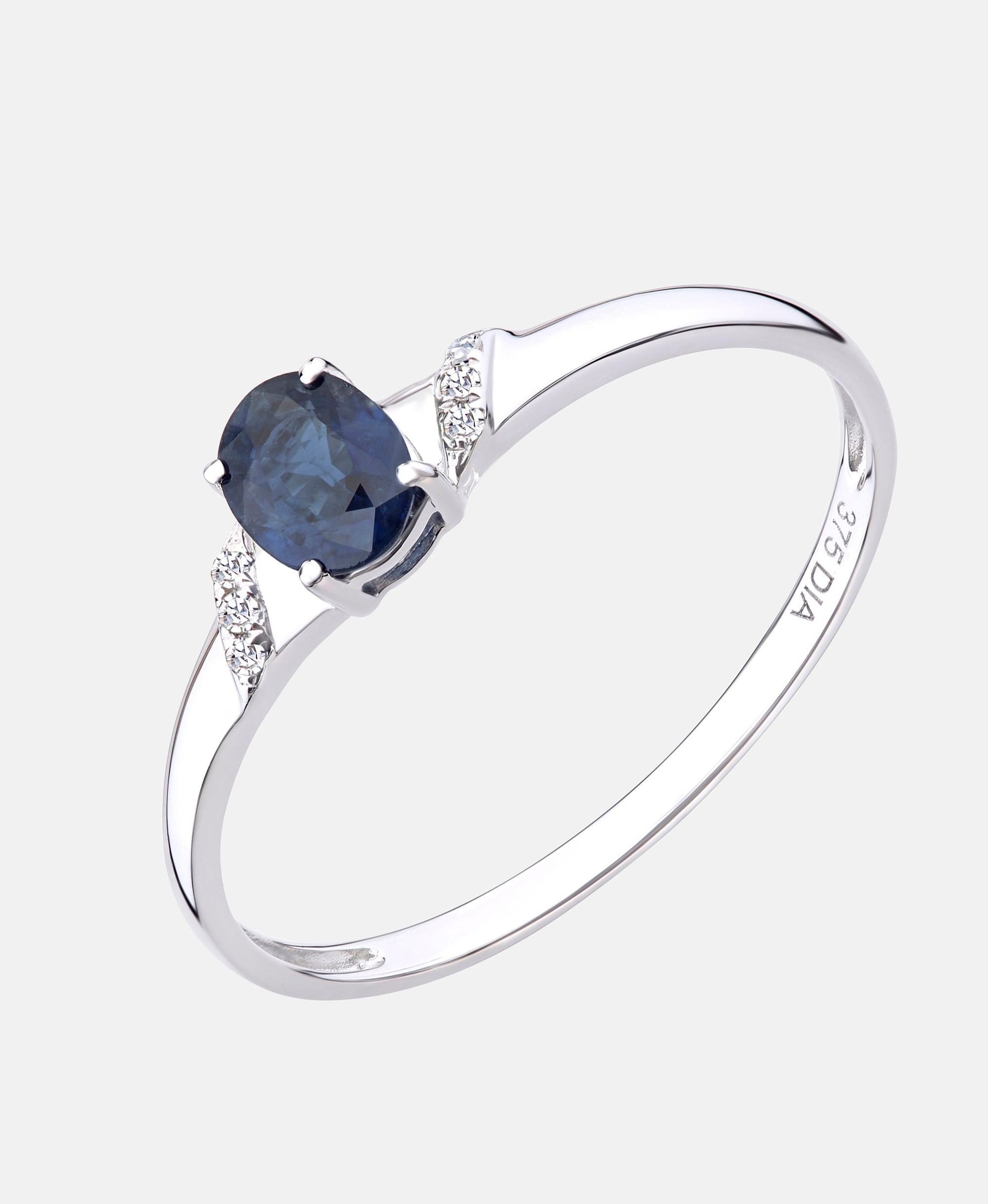 Verlobungsring aus 375 Weißgold mit Diamant mit Saphir