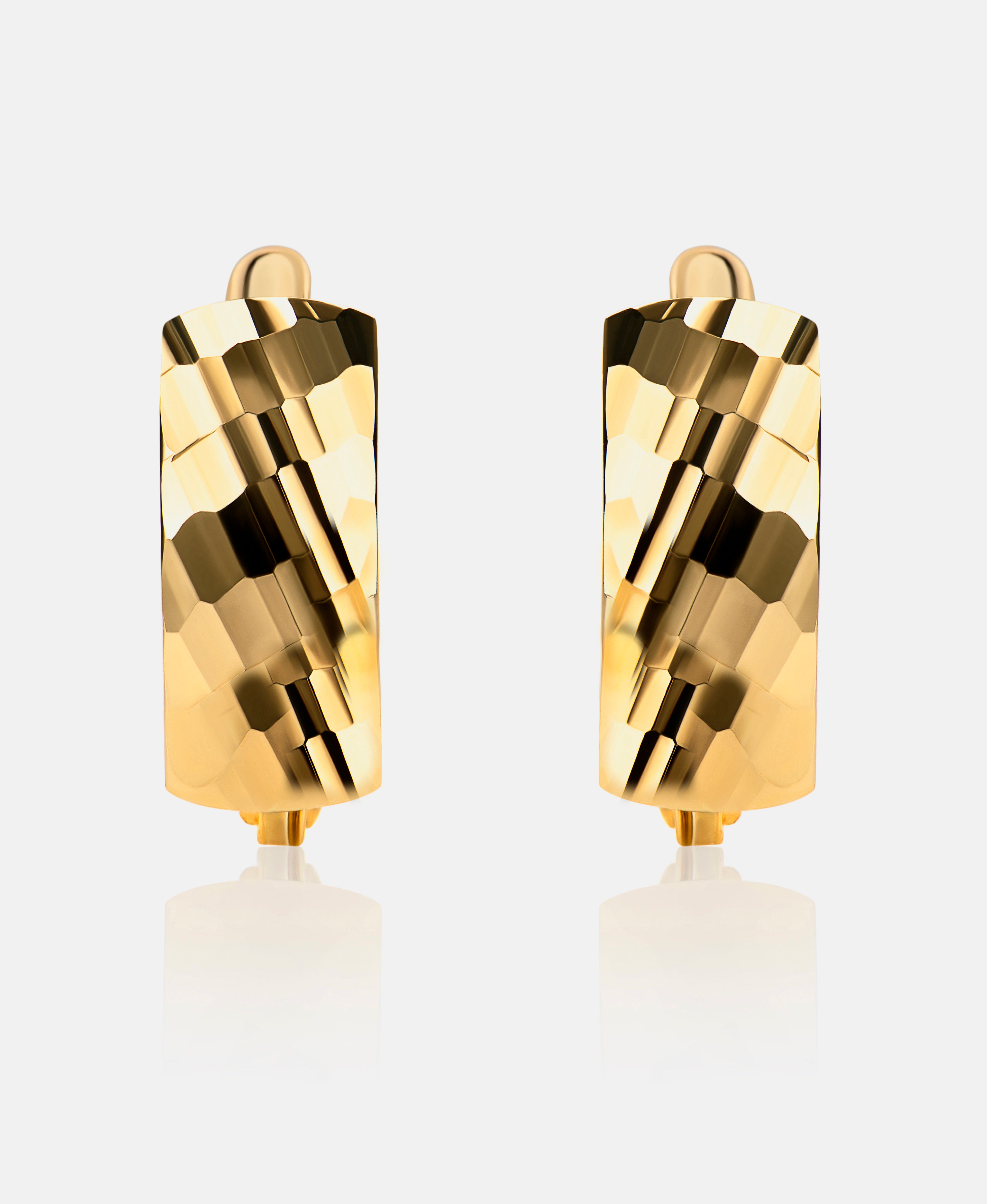 Hoop earrings in 585 (14K) Yellow Gold