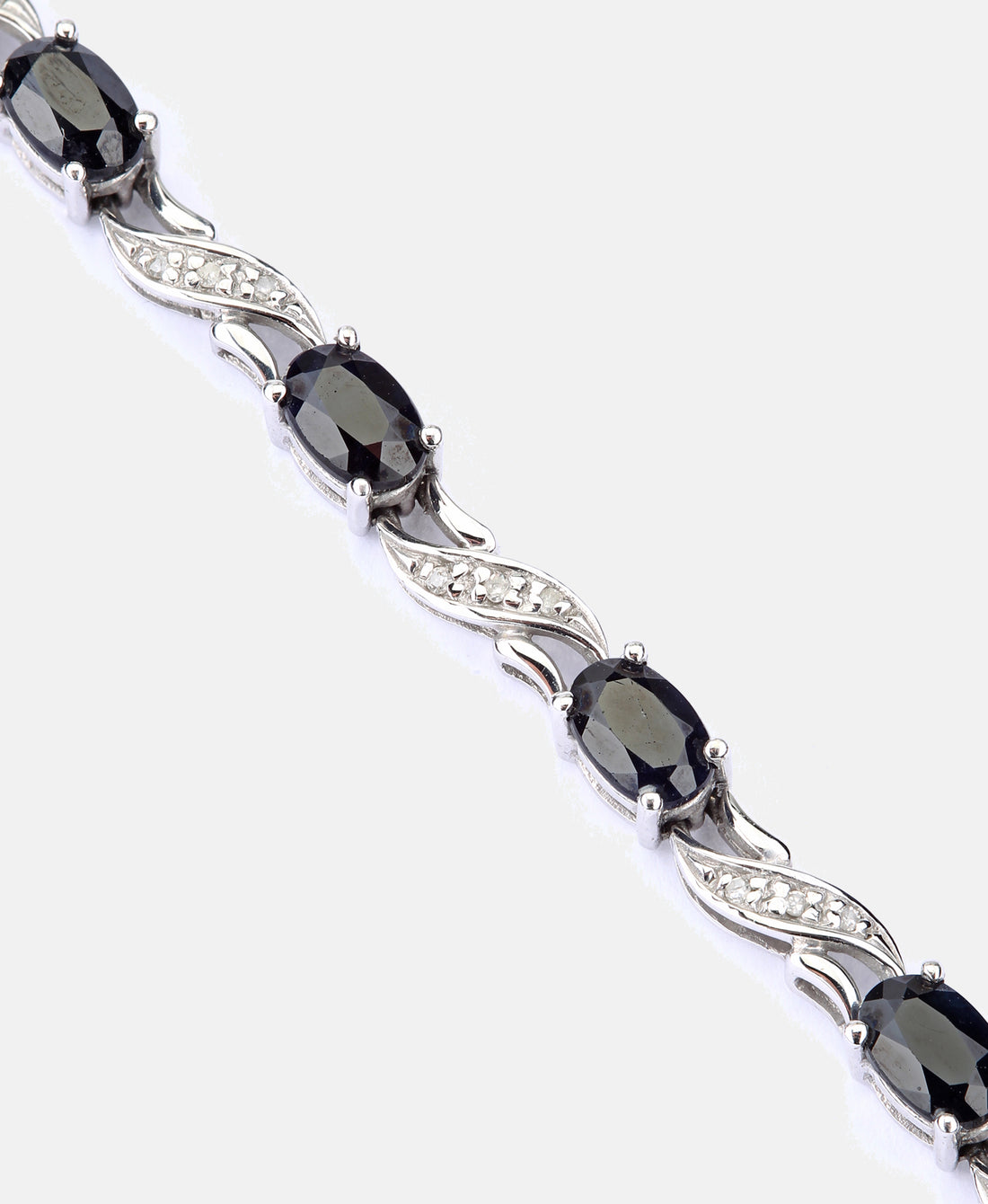 Armband aus 375 Gelbgold mit Diamant mit Saphir