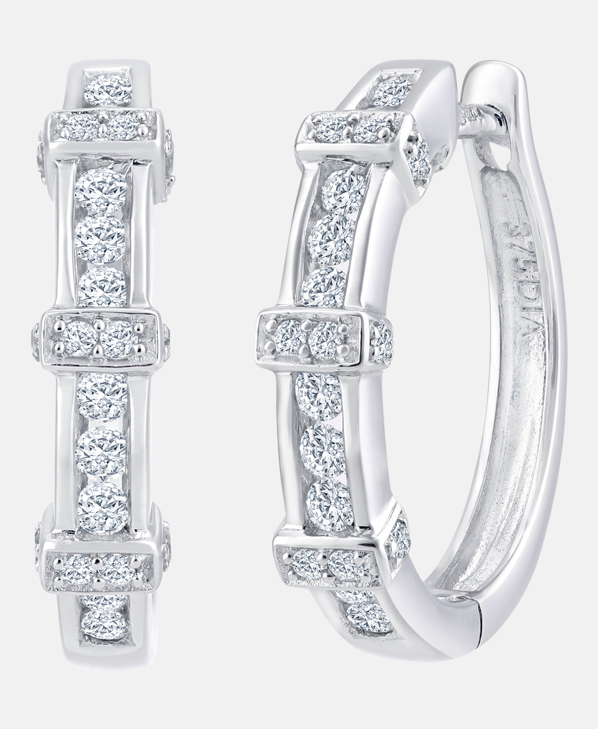 DIAMANT LETERNEL Earrings Silver
