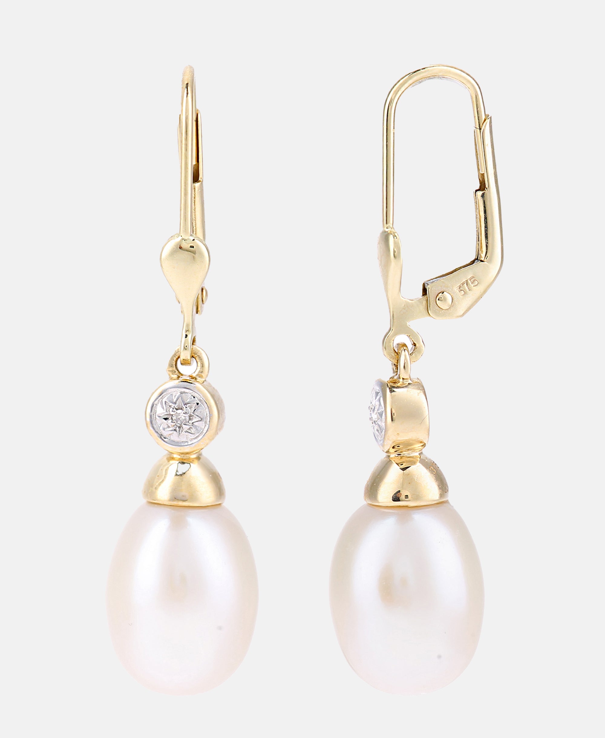 Ohrhänger aus 375 Gelbgold mit Diamant mit Perle