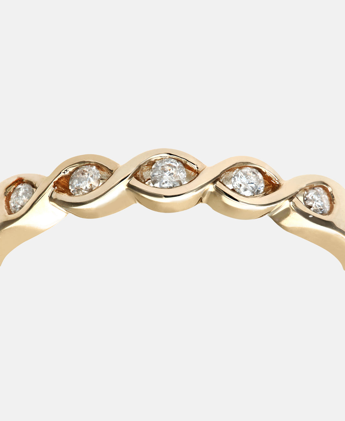 Eternity-Ring aus 375 Gelbgold mit 0.10 Karat Diamant gedreht