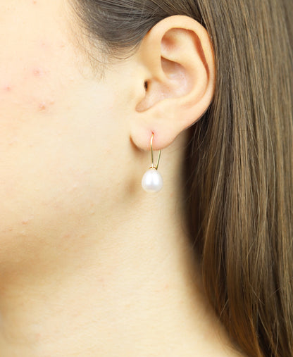 Ohrringe aus 750 Gelbgold mit Perle
