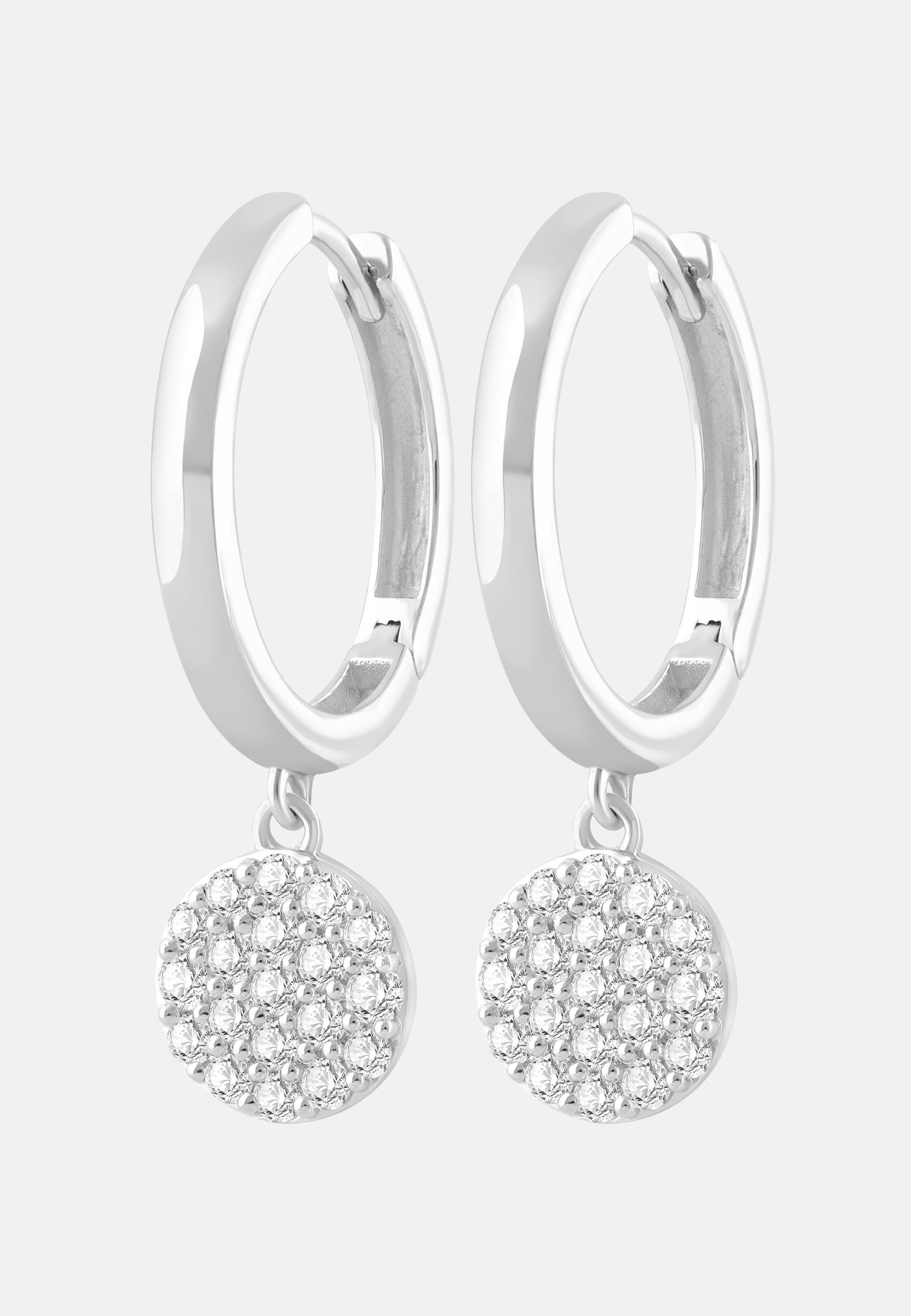 Ohrringe aus 375 Weißgold mit Lab Grown Diamant