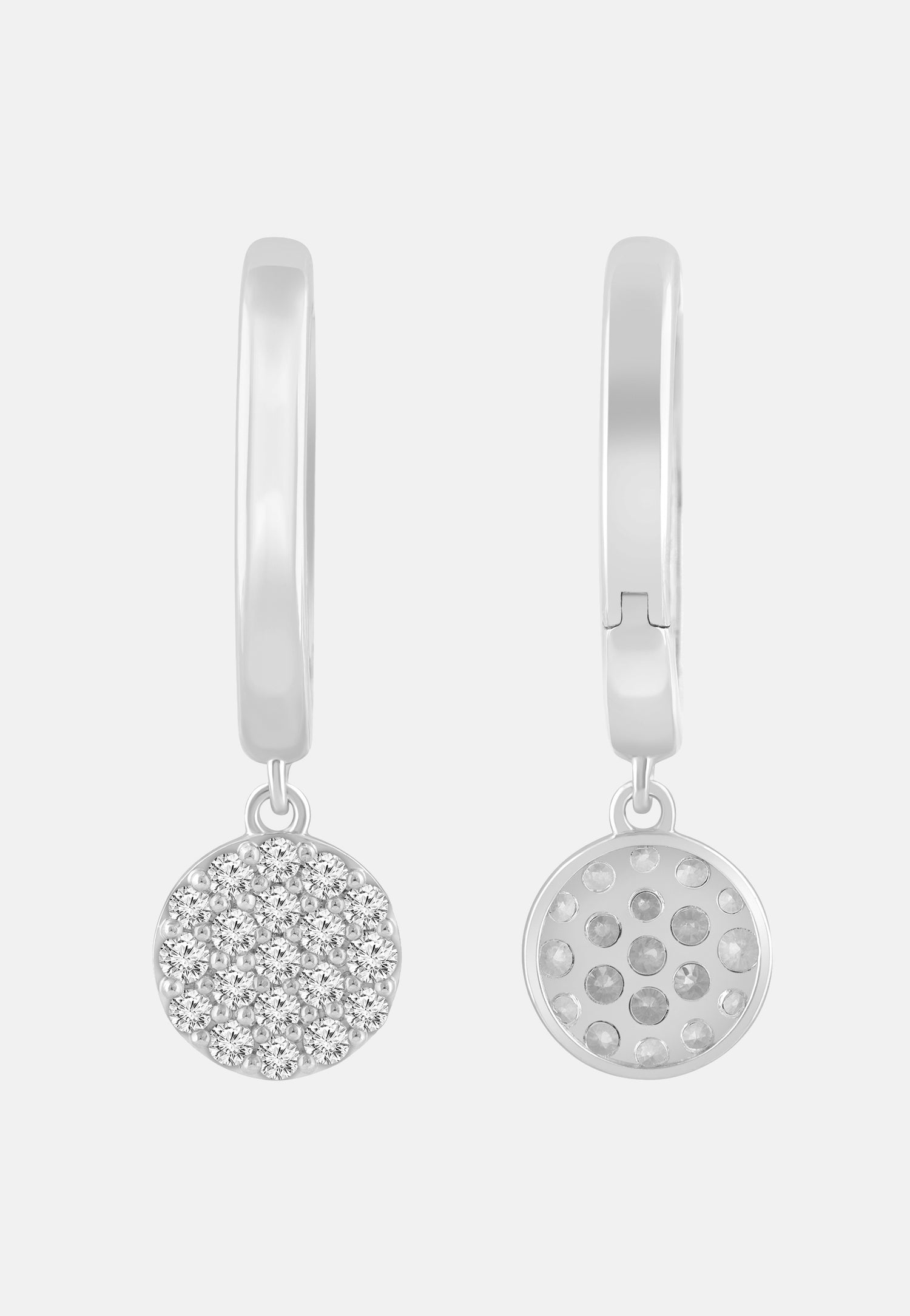 Ohrringe aus 375 Weißgold mit Lab Grown Diamant