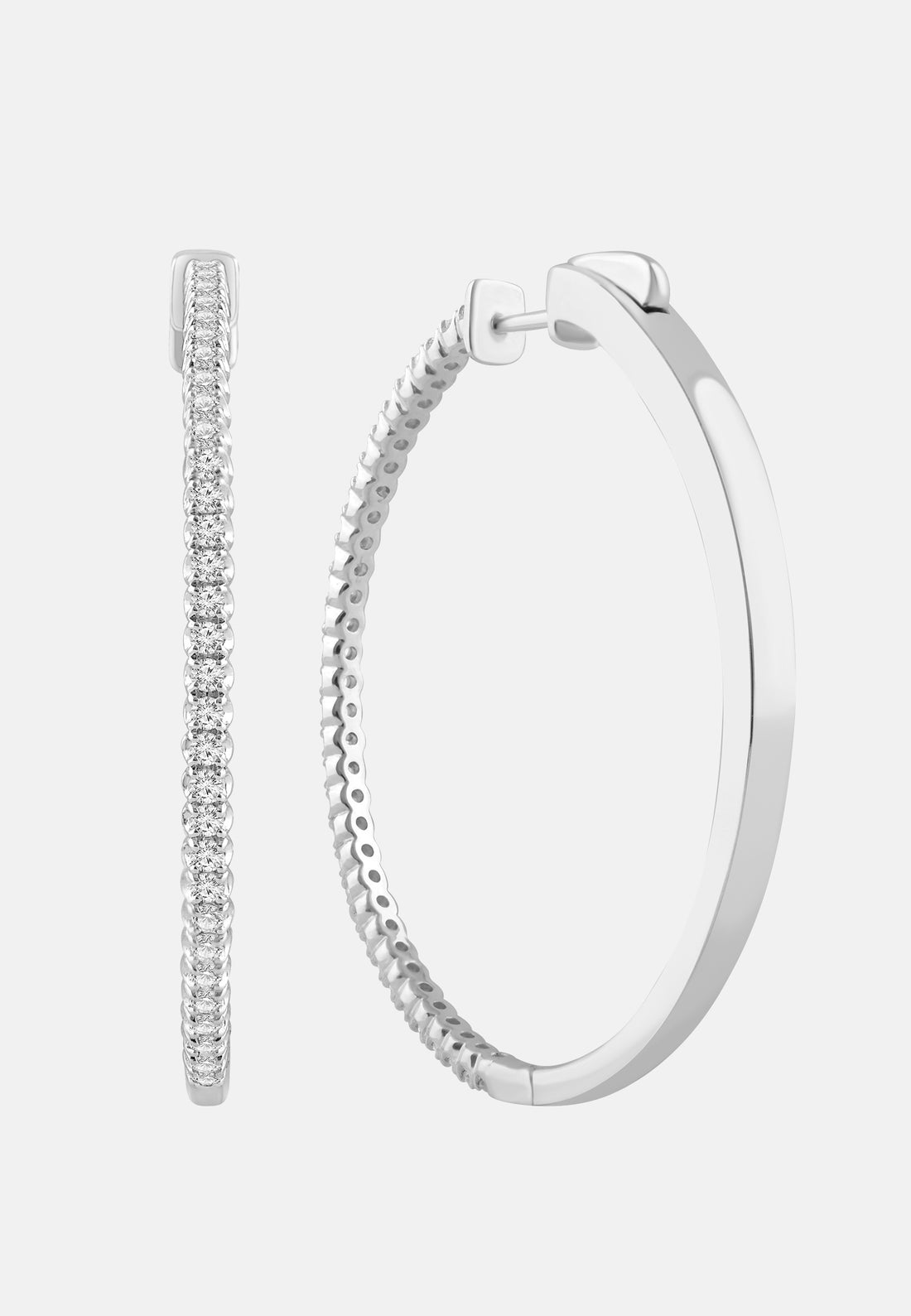 Ohrringe aus 375 Weißgold mit Lab Grown Diamant