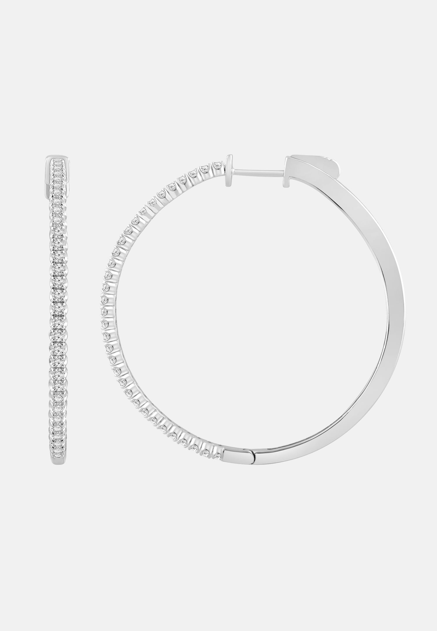 Ohrringe aus 375 Weißgold mit Lab Grown Diamant