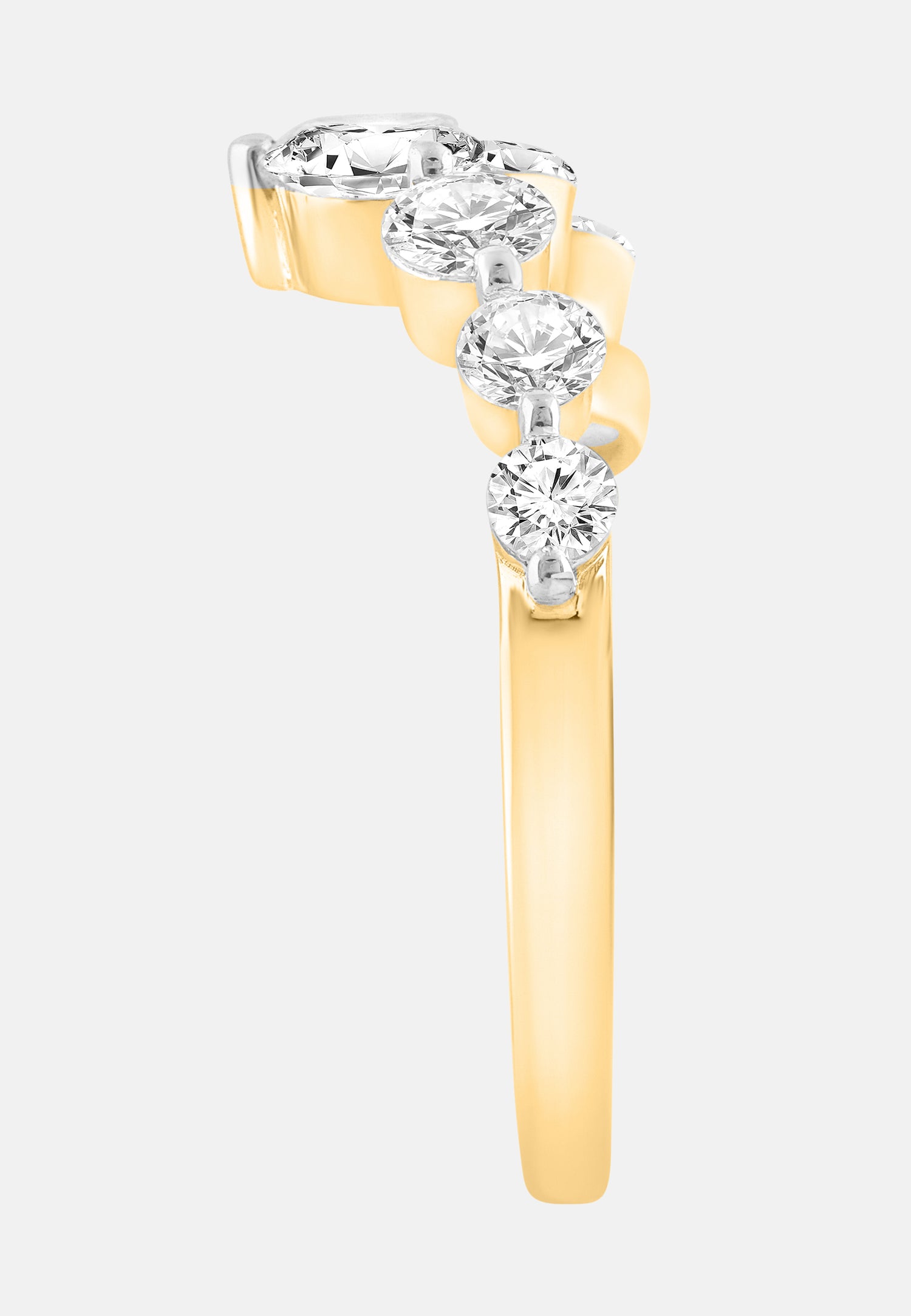 Ring aus 375 Gelbgold mit Lab Grown Diamant
