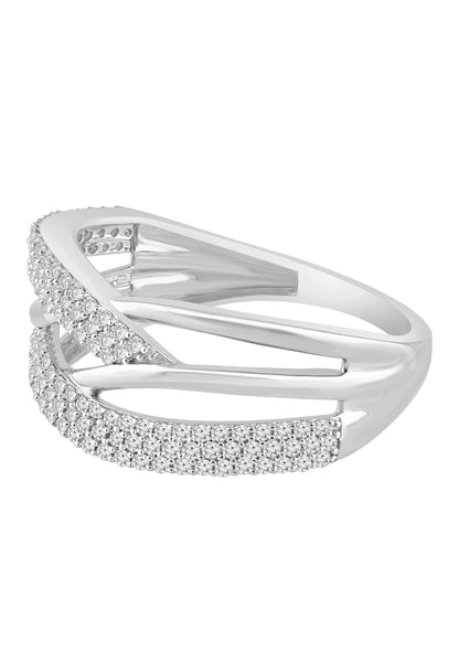 Ring aus 375 Weißgold mit Diamant