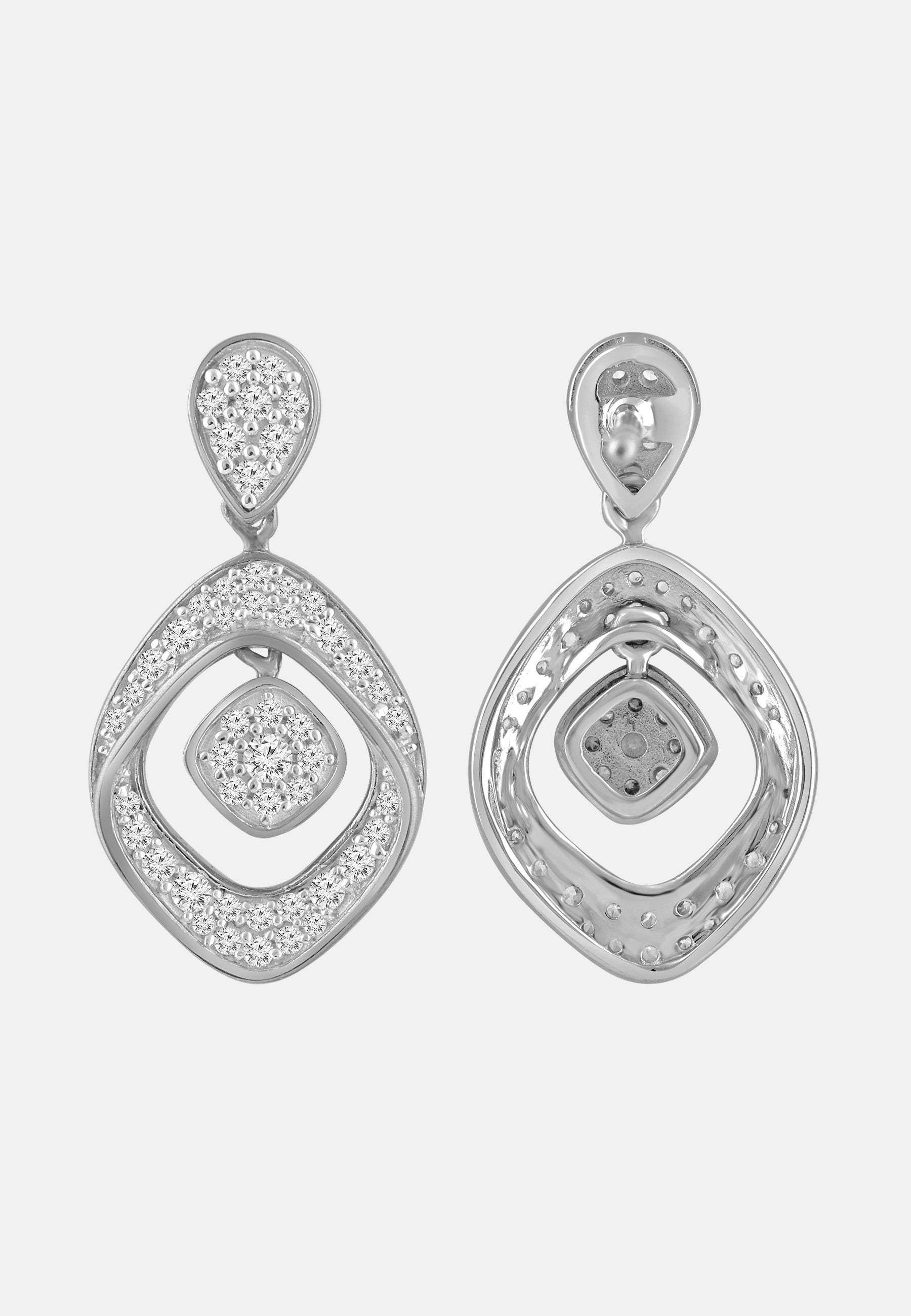 Ohrringe aus 585 Weißgold mit Diamant