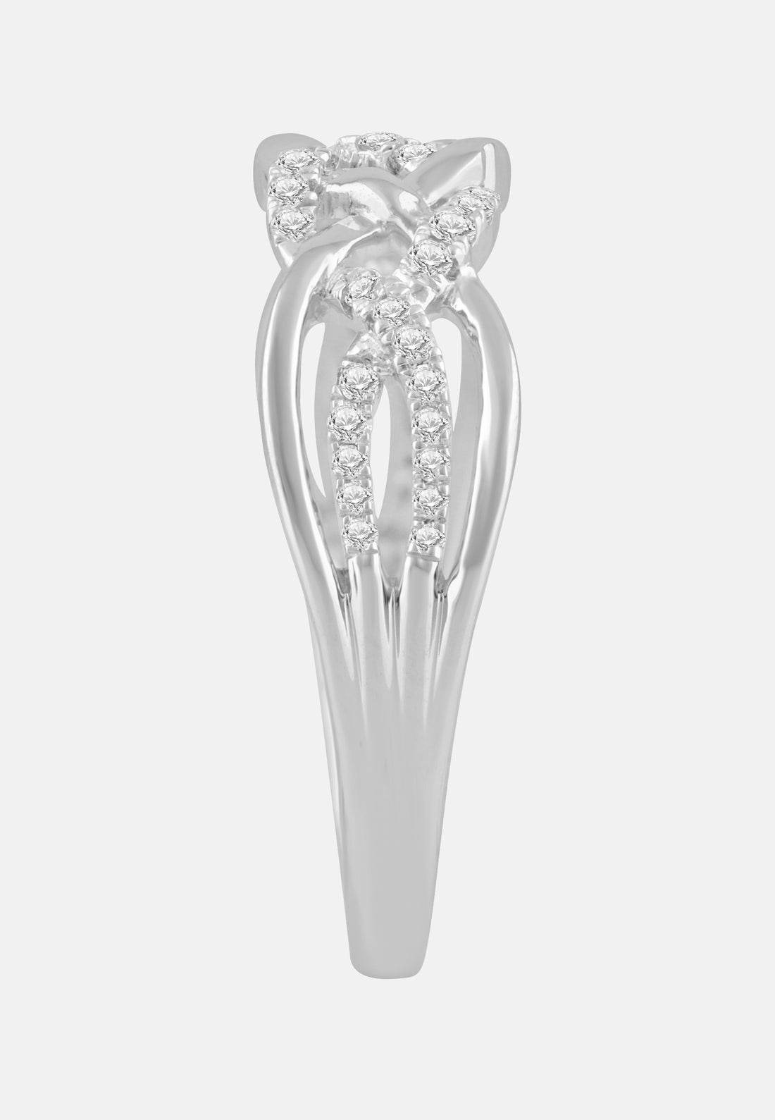 Ring aus 585 Weißgold mit Diamant