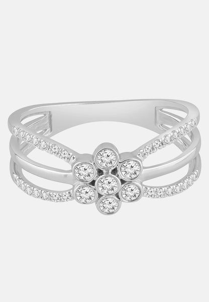 Ring aus 585 Weißgold mit Diamant