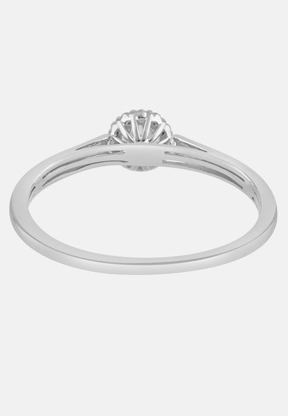 Ring aus 585 Weißgold mit Diamant