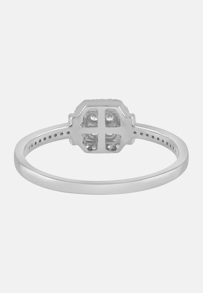Ring aus 375 Weißgold mit Diamant
