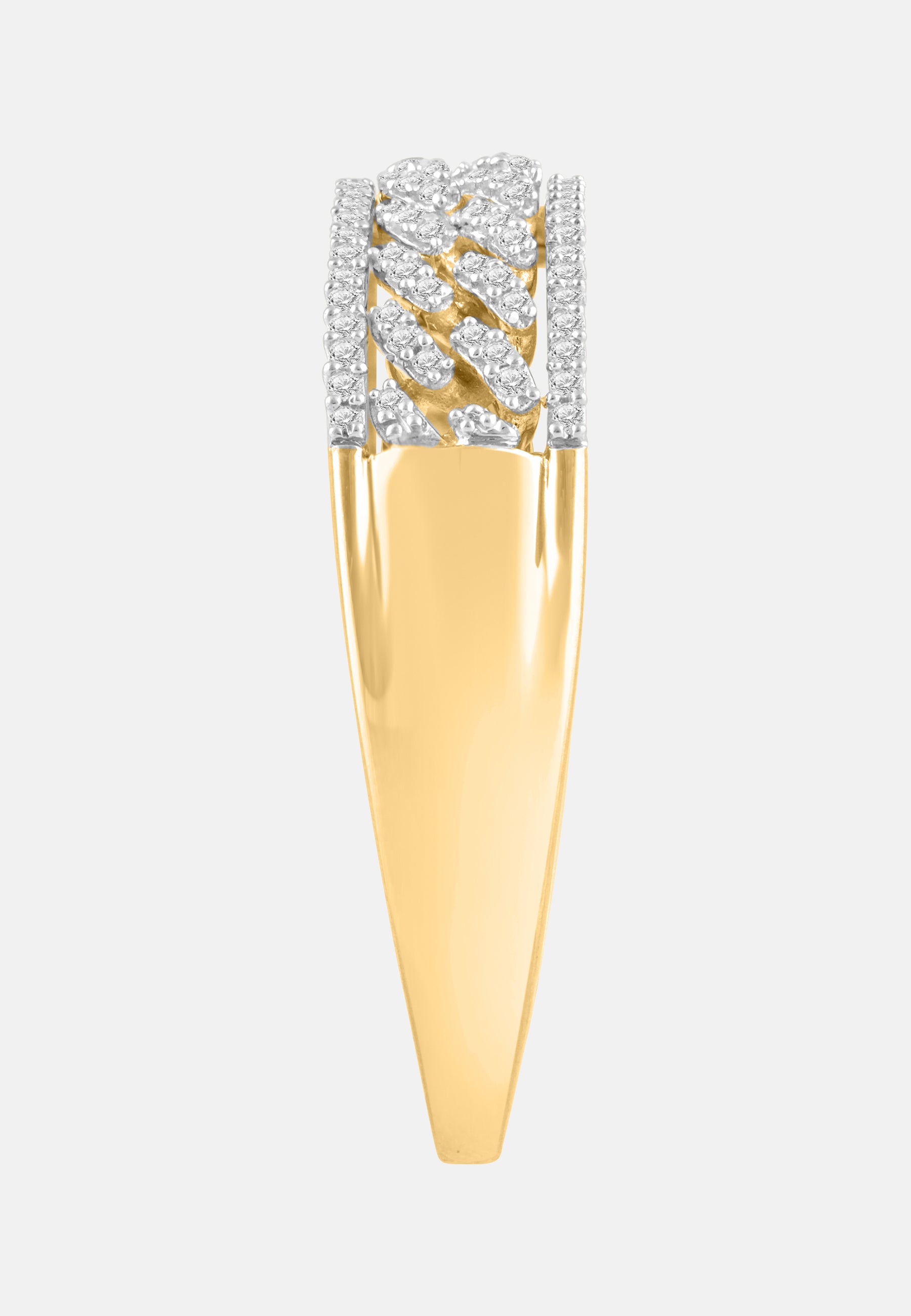 Ring aus 375 Gelbgold mit Diamant