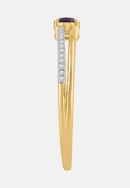 Ring aus 375 Weißgold mit Diamant