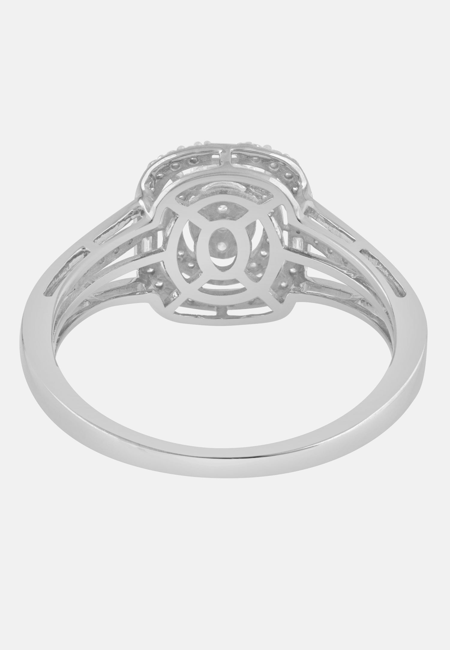 Ring aus 375 Weißgold mit Diamant