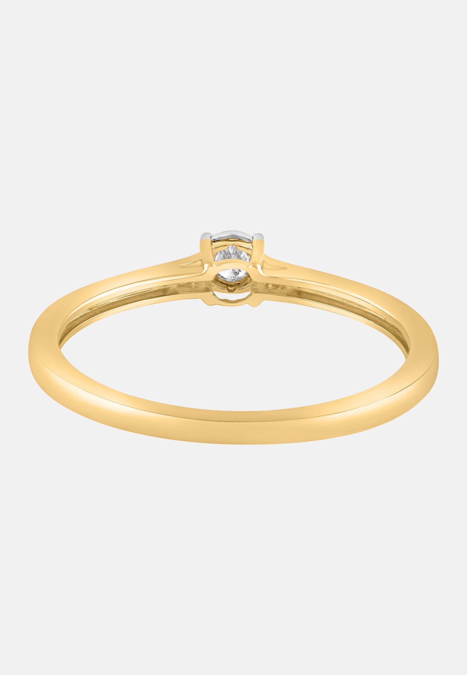 Ring aus 375 Gelbgold mit Diamant