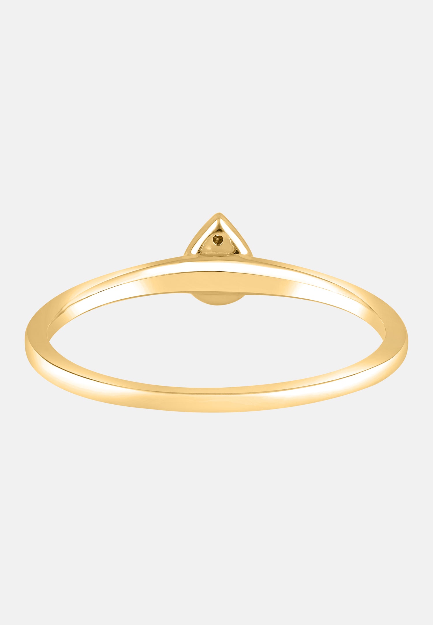 Ring aus 375 Gelbgold mit Diamant