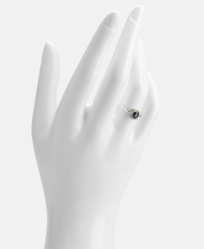 Cluster-Ring aus 375 Weißgold mit Diamant mit Saphir