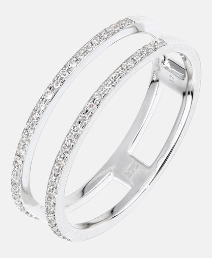 Ring aus 375 Weißgold mit Diamant