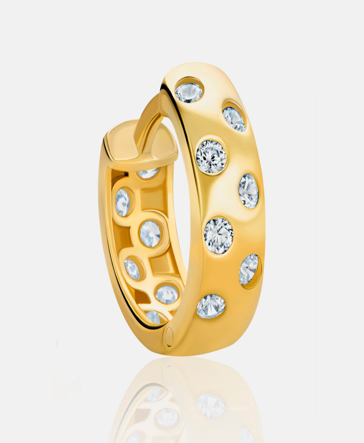 Hoop earrings in 585 (14K) Yellow Gold with Cubic Zirconia
