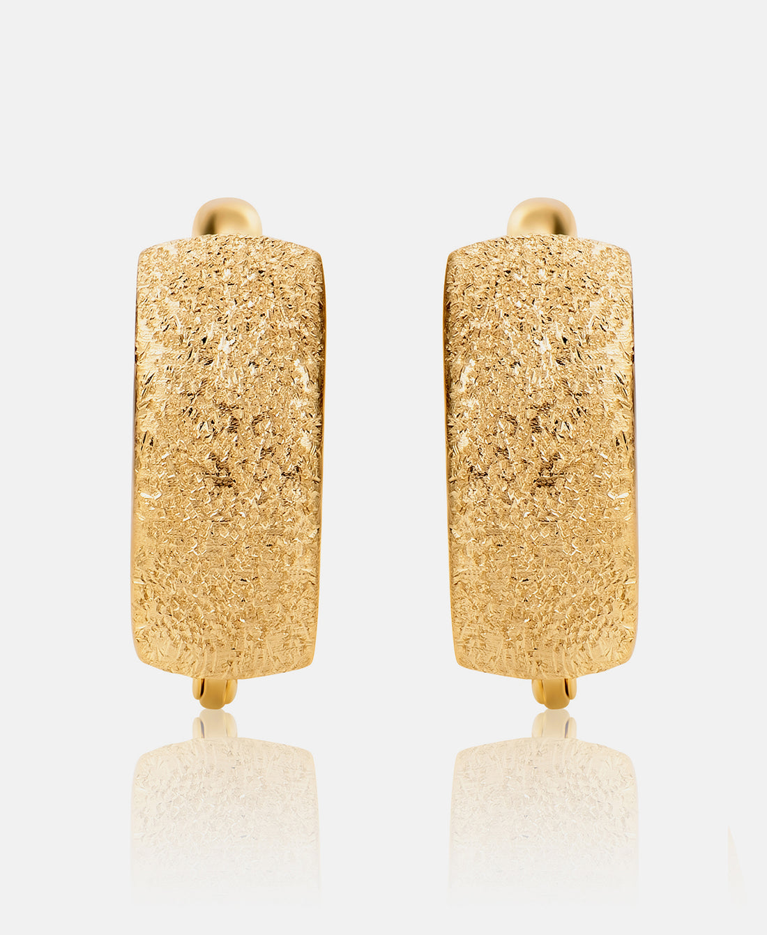 Hoop earrings in 585 (14K) Yellow Gold
