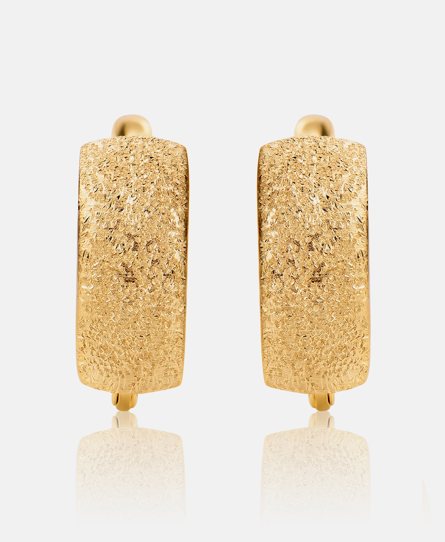 Hoop earrings in 585 (14K) Yellow Gold