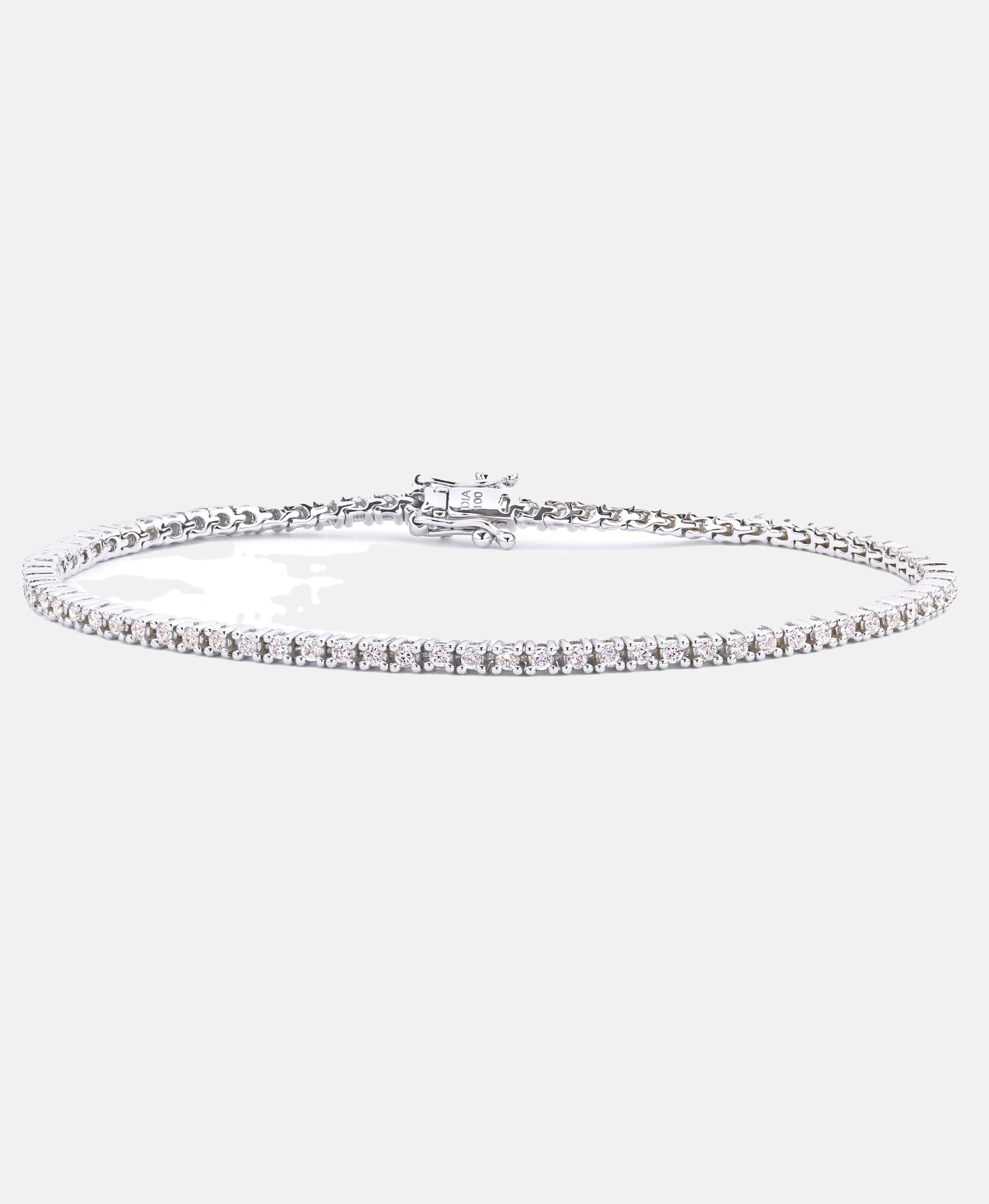 Armband aus 750 Weißgold mit 1 Karat Diamant
