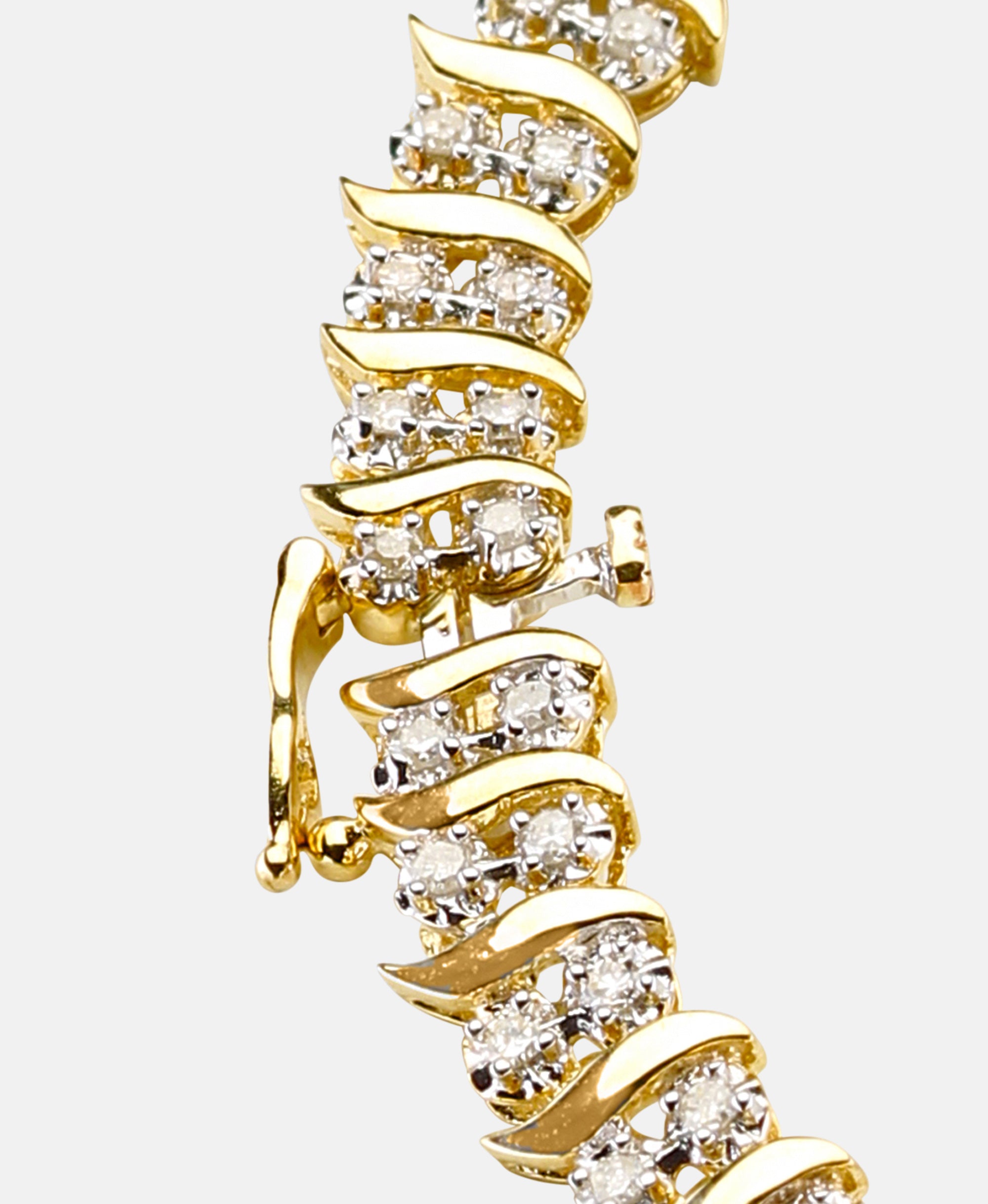 Armband aus 375 Gelbgold mit Diamant