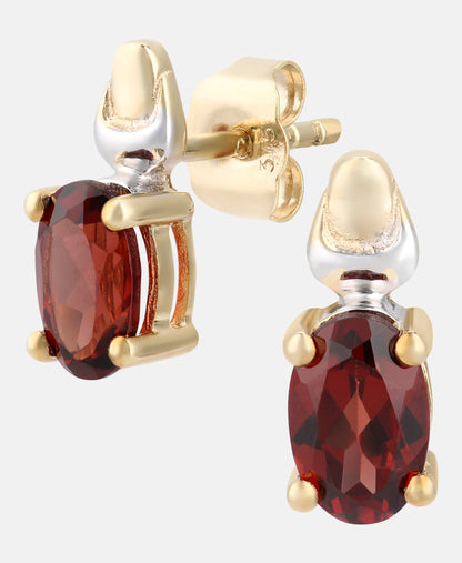 Ohrringe aus 375 Gelbgold mit Granat