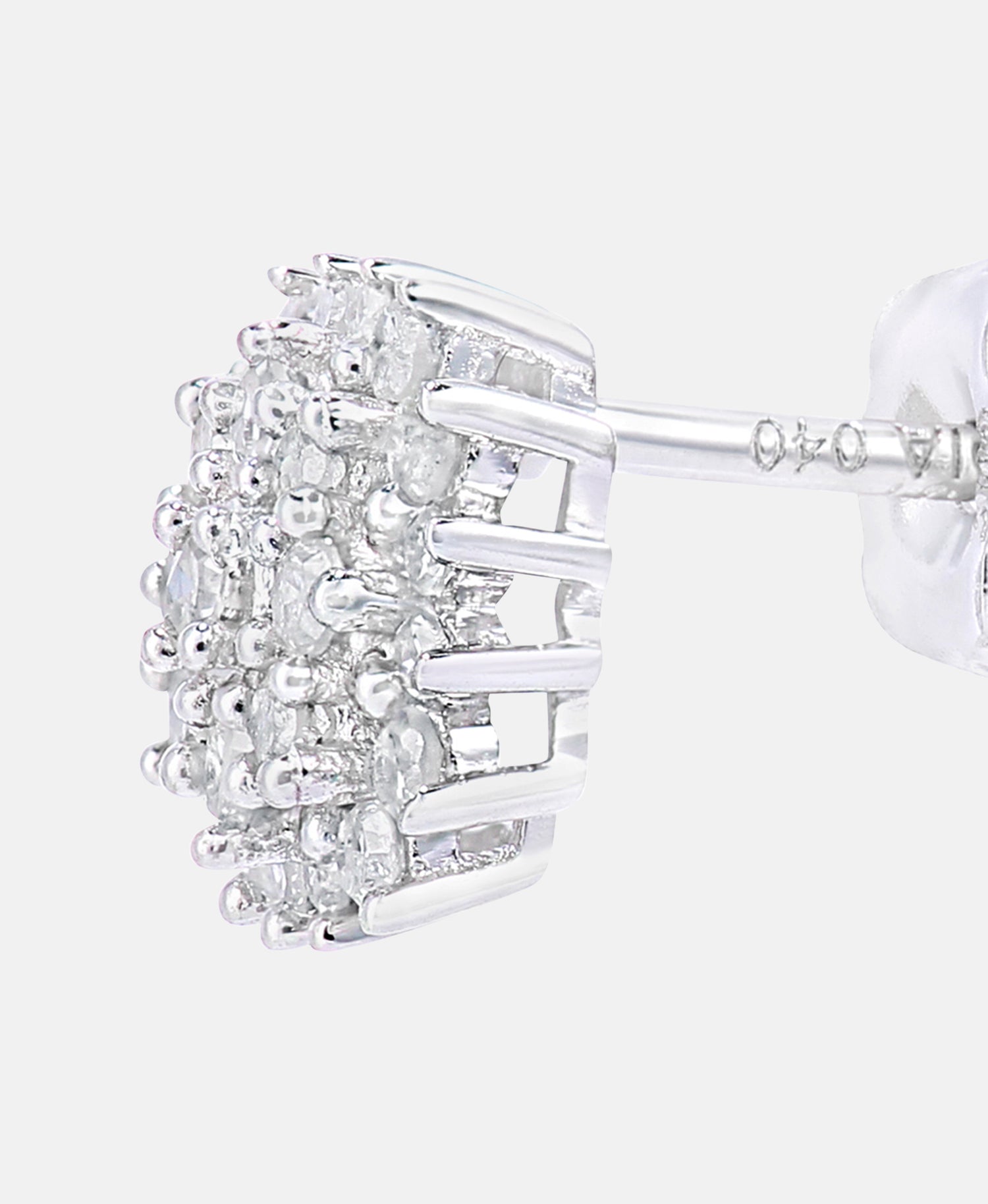 Ohrstecker aus 375 Weißgold mit 0.40 Karat Diamant
