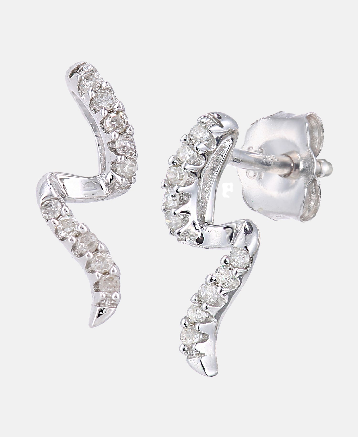 Ohrringe aus 375 Weißgold mit Diamant