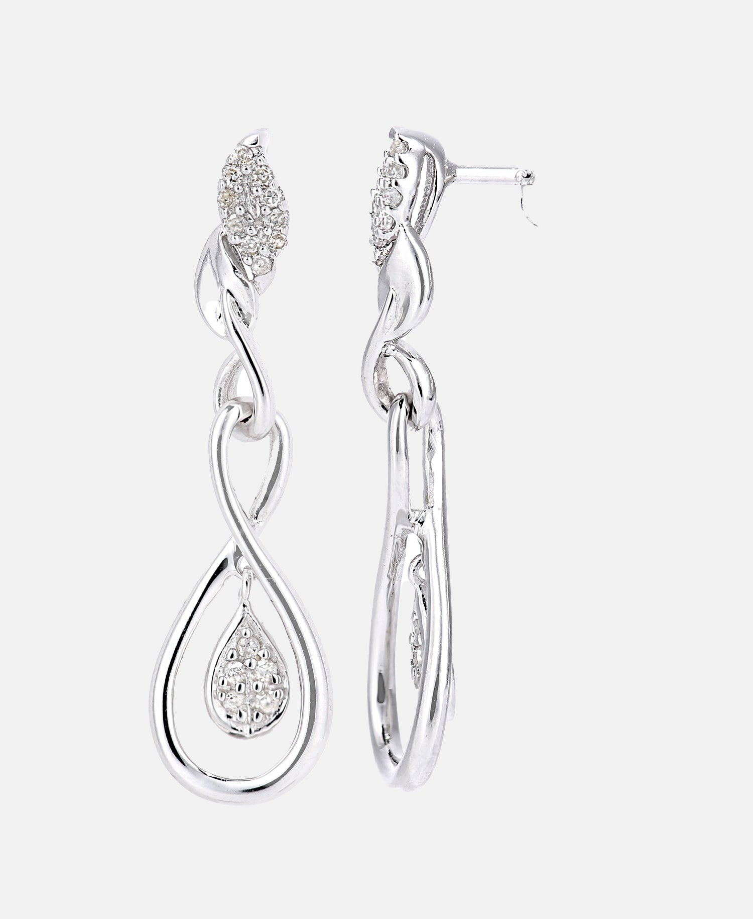 Ohrhänger aus 375 Weißgold mit Diamant