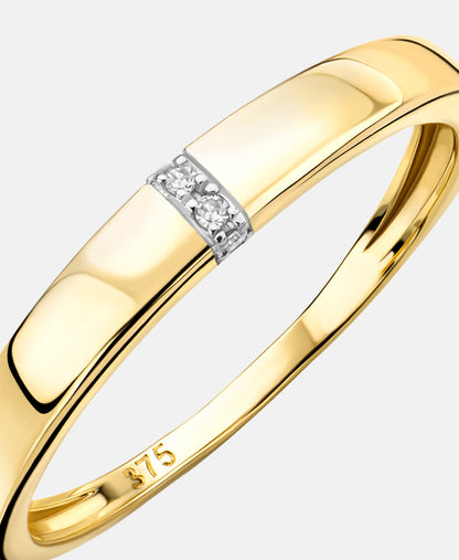 Ring aus 375 Gelbgold mit Diamant
