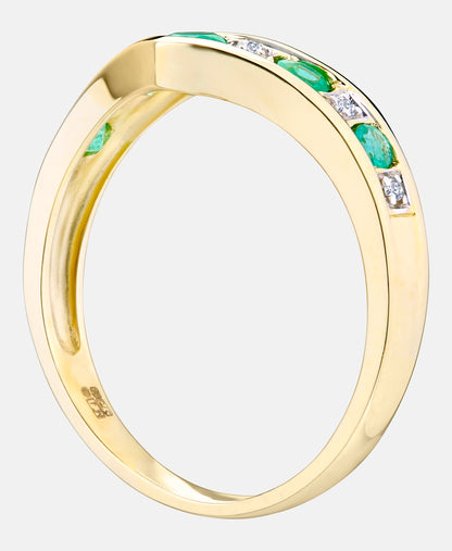 Ring aus 375 Gelbgold mit Diamant mit Smaragd