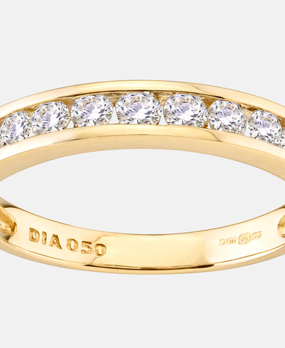 Eternity-Ring aus 375 Gelbgold mit Diamant