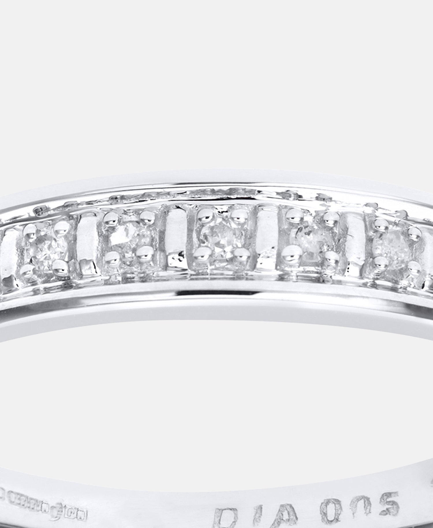 Eternity-Ring aus 375 Weißgold mit Diamant