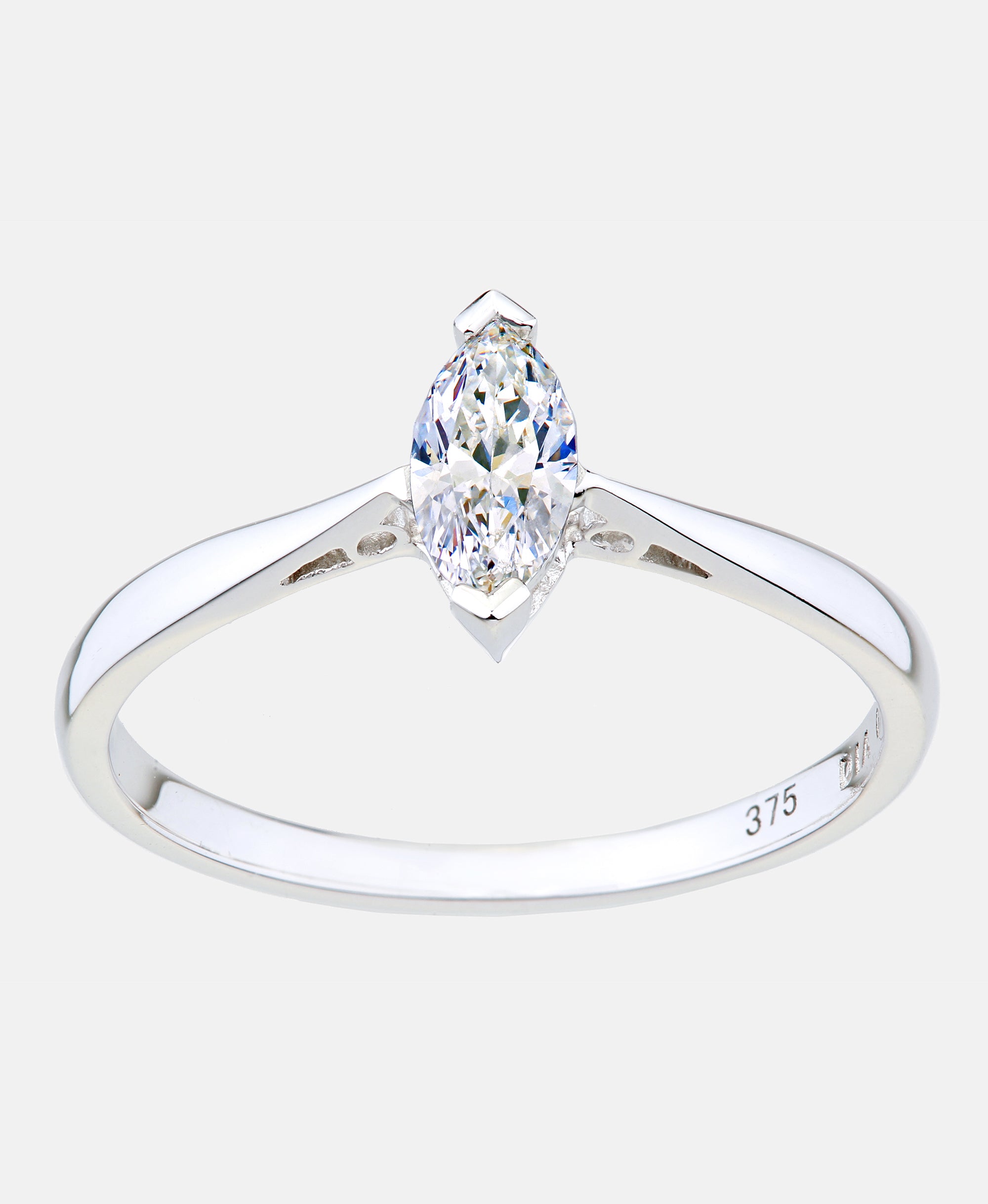 Ring aus 375 Weißgold mit Diamant