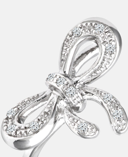 Ring aus 375 Weißgold mit 0.05 Karat Diamant