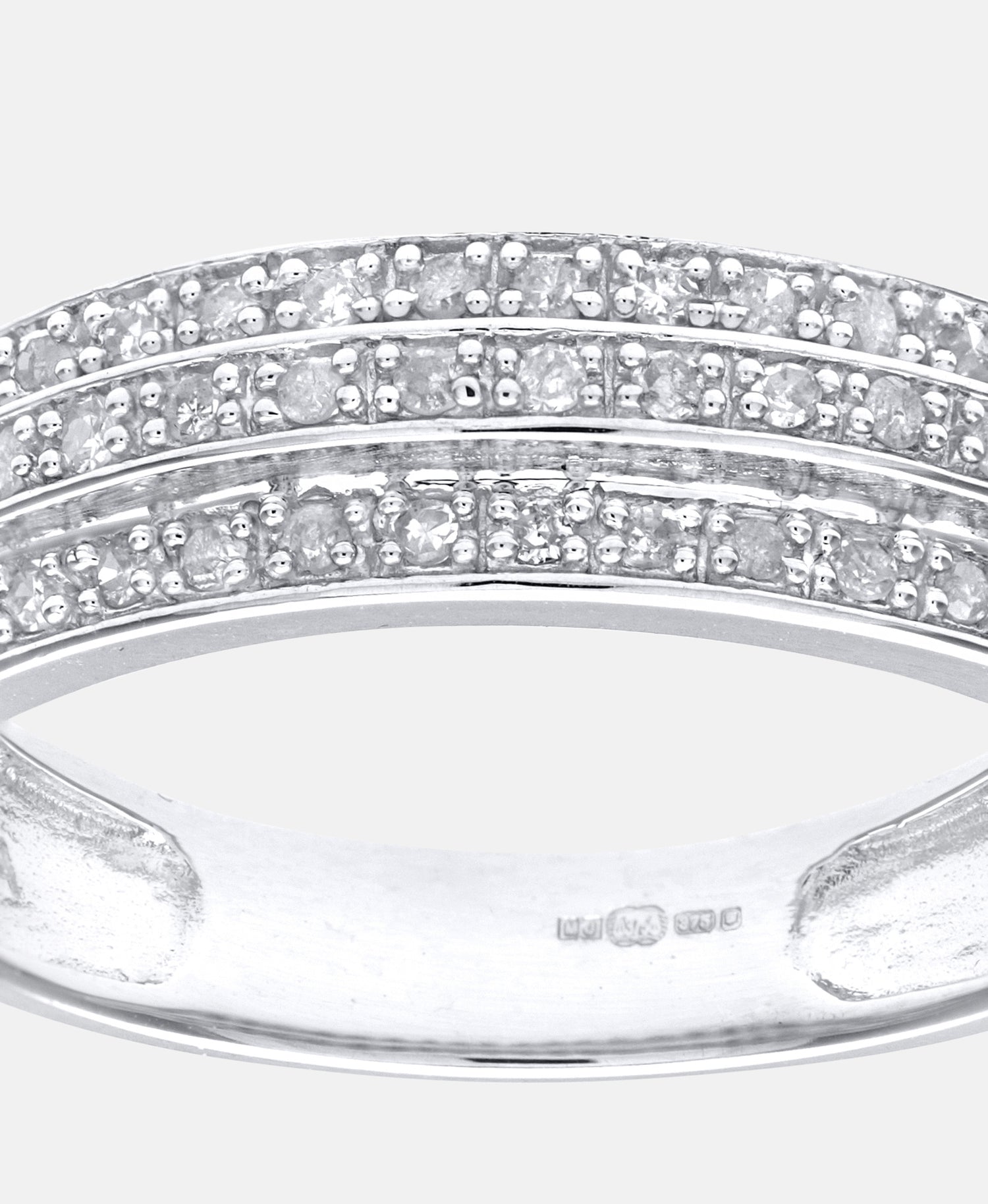 Eternity-Ring aus 375 Weißgold mit Diamant