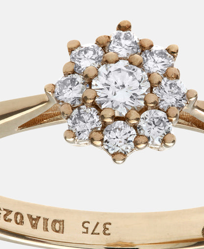 Cluster-Ring aus 375 Gelbgold mit 9 Karat Diamant