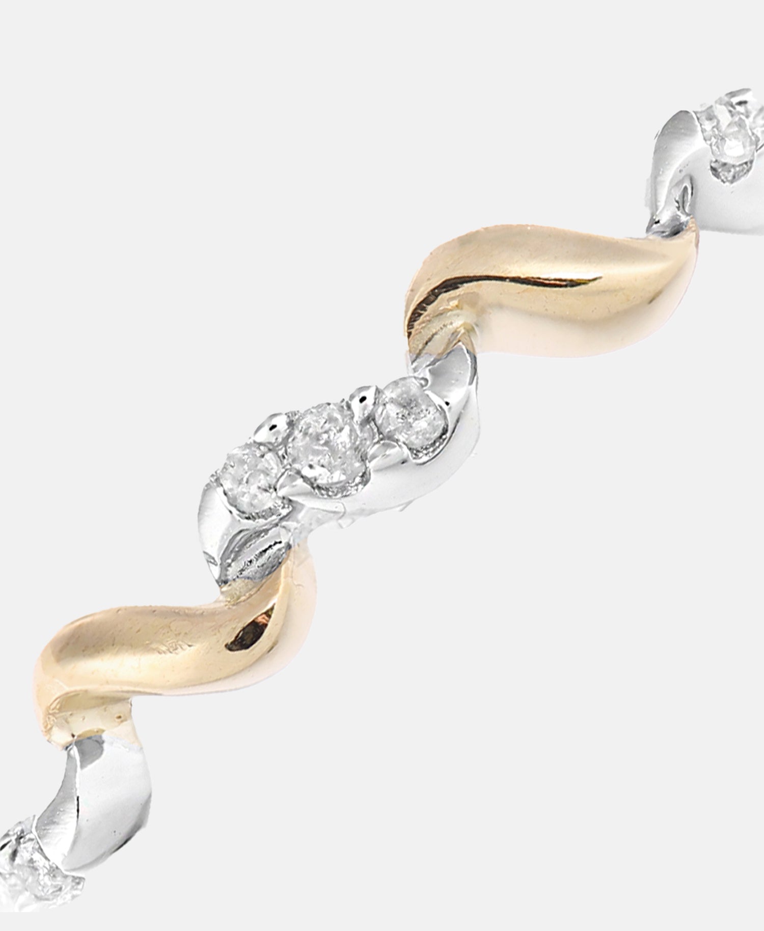 Eternity-Ring aus 375 Gelbgold mit 0.08 Karat Diamant