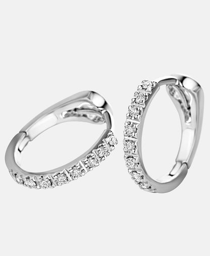 Ohrringe aus 750 Weißgold mit Diamant