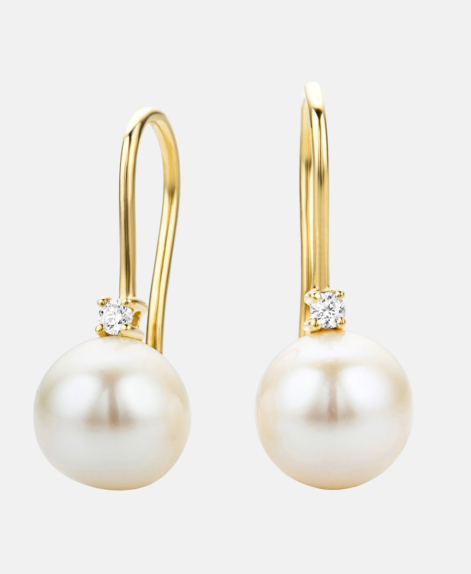 Ohrringe aus 585 Gelbgold mit 0.07 Karat Diamant mit Perle