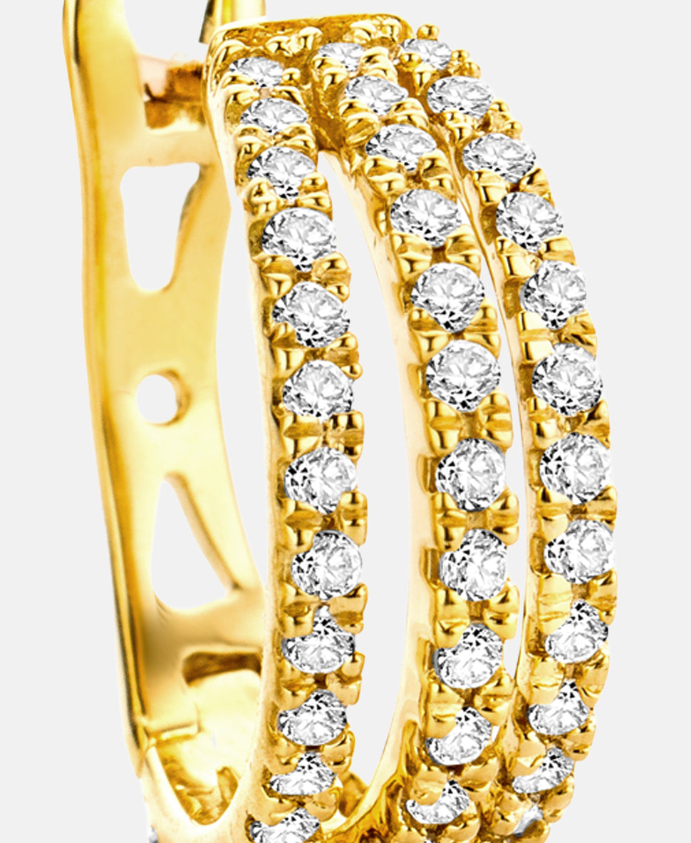 Ohrringe aus 750 Gelbgold mit Diamant